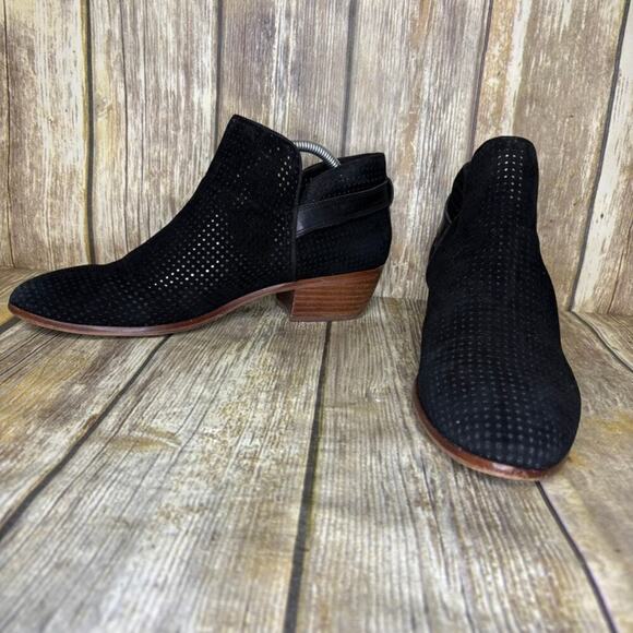 Sam Edelman Black Suede Distressed Block Heel Boho Ankle Bootie Womens Sz 11 - Picture 1 of 9